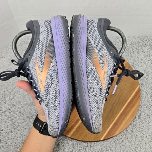 Brooks Womens 6.5B Revel 7 Lavender Ebony Alloy Athletic Gym Daily Running Shoe - Picture 7 of 12